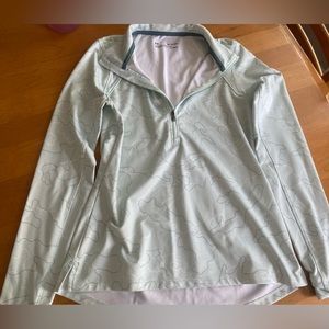 Under armour pullover, green